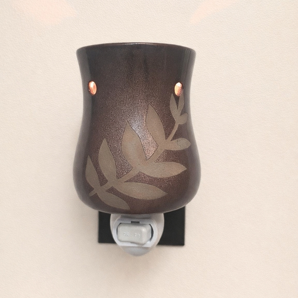 ScentSationals Fragrance Hearth Wax Warner  Bronze Leaf - Nightlight